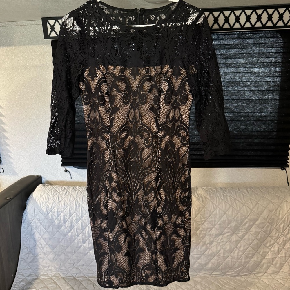 Elegant Adrianna Papell Black and Nude Lace Dress, Lined, Size 2